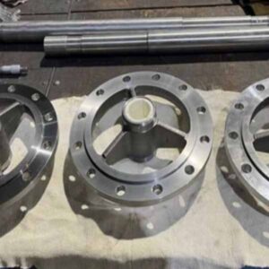 Arañas-con-los-bujes-Thordon-instalados,-con-su-verificación-dimensional